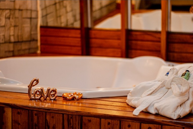 Chalé Superior, Ótima Infraestrutura, 2,4 Km do Centro