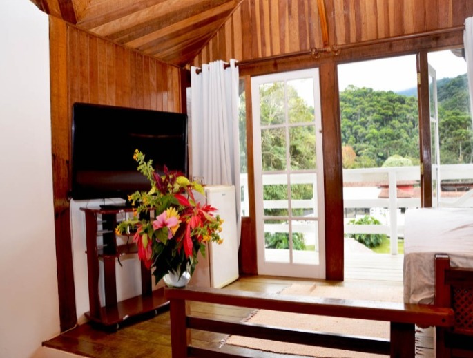 Chalé Frente do Lago