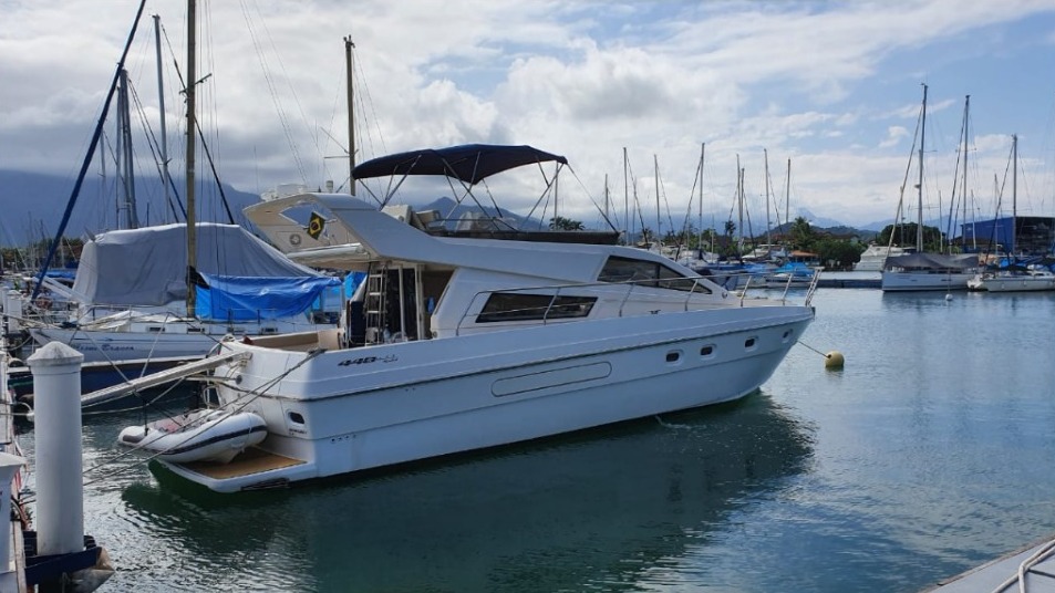 Intermarine 44, Ilha Paradisíacas