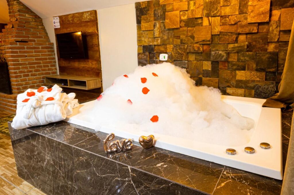 Chalé Conforto, Próximo a Região Central