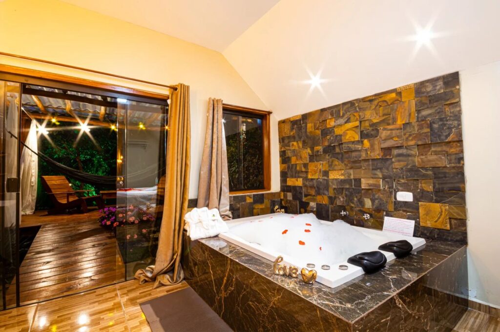 Chalé Master, Ótima Infraestrutura, 2,4 Km do Centro