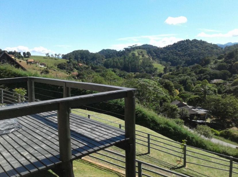 Chalé Encantador, Ótima Área Externa, 1,8 Km do Centro