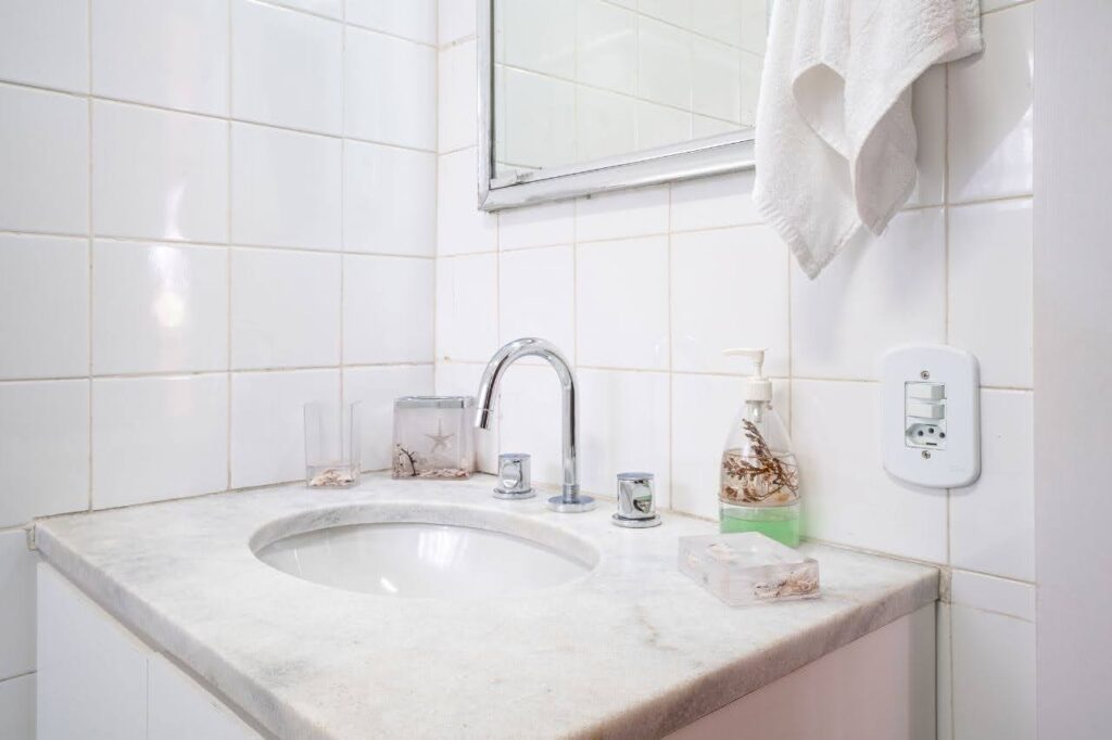 Suíte espaçosa no centro do Capivari