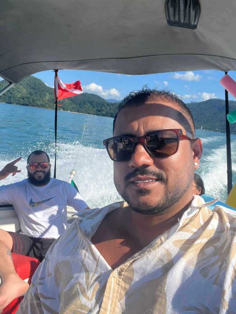 Lancha Privativa Phanton 235, Roteiro Sul, Ilha Anchieta e Sete Fontes