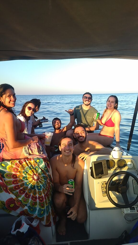 Lancha Privativa Phanton 235, Roteiro Norte, Ilhas Prumirim, Couves, Porcos e Rachada