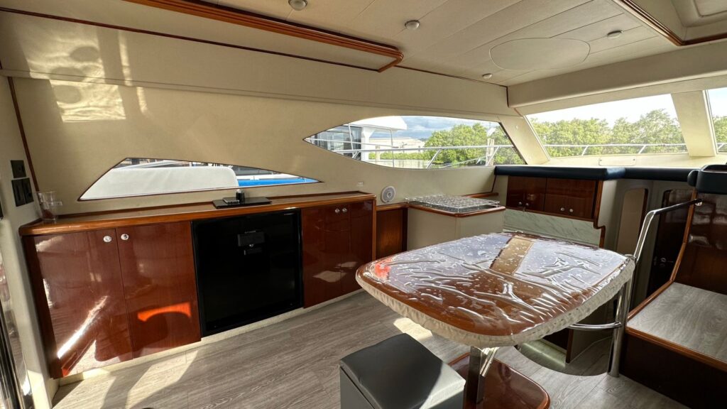 Iate Segue 480, Roteiro Ilha das Palmas e Região