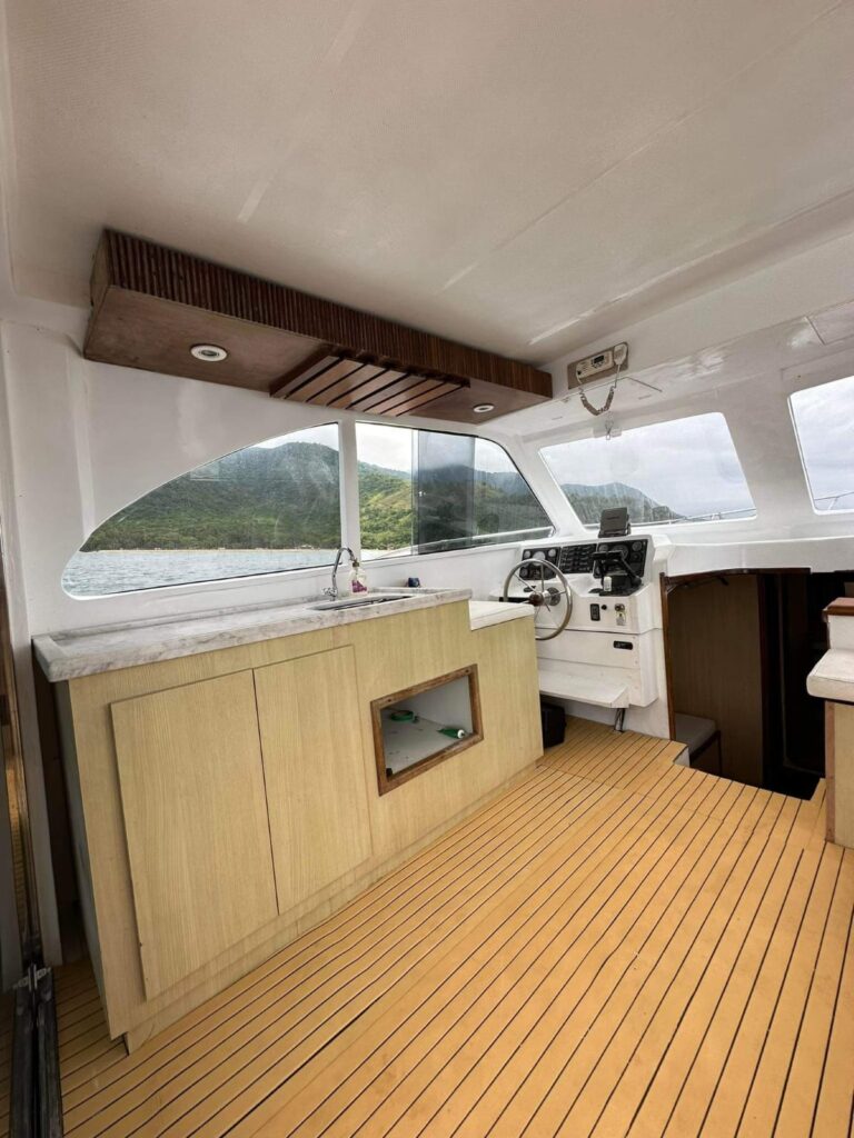 Lancha Carbrasmar 37, Roteiro até a Praia da Fome