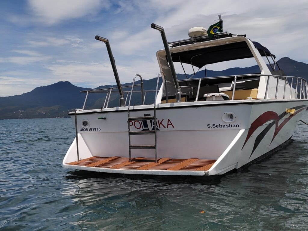 Lancha Caribean 41, Roteiro Norte até a Praia da Fome