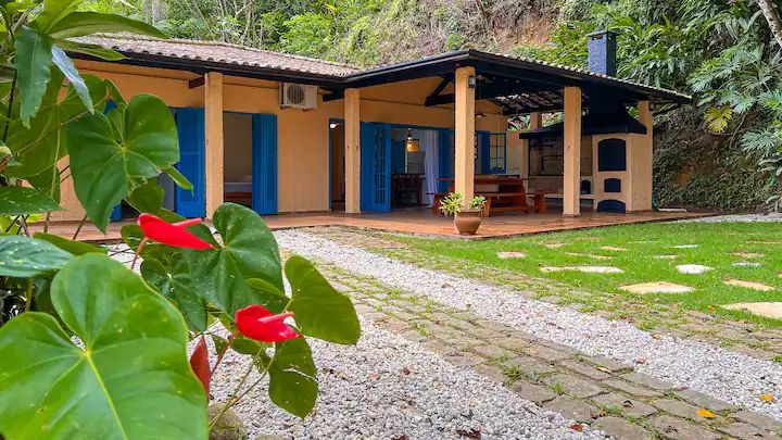 Casa Privativa Próxima a Praia