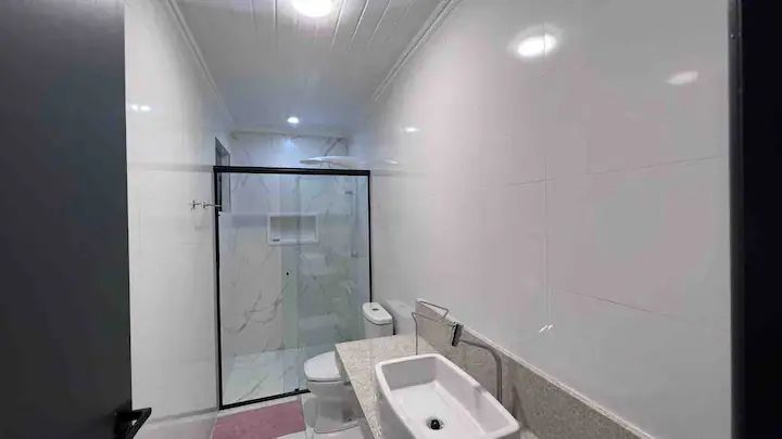 Casa Encantadora com Piscina e Churrasqueira