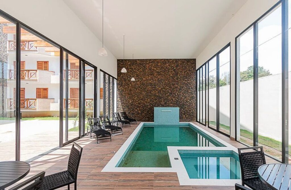 Cobertura Duplex, Ótima Localização, Vista para as Montanhas