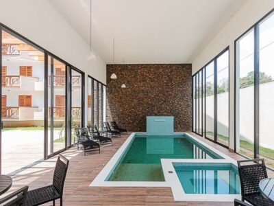 Cobertura Duplex, Ótima Localização, Vista para as Montanhas