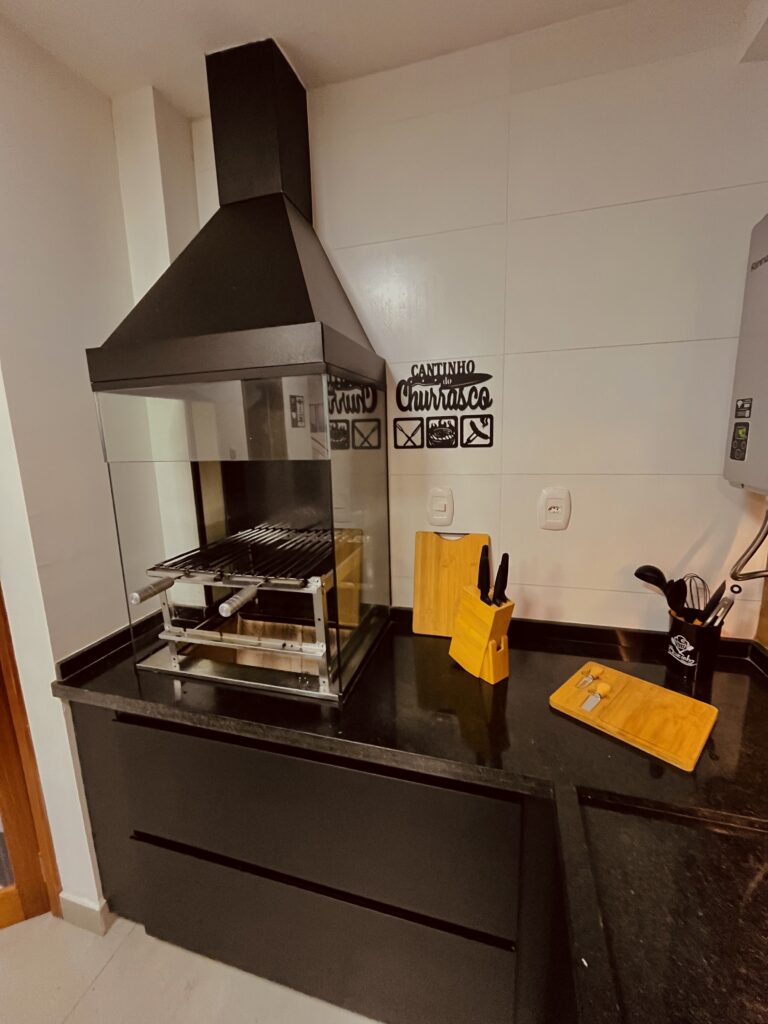 Cobertura Duplex, Ótima Localização, Vista para as Montanhas