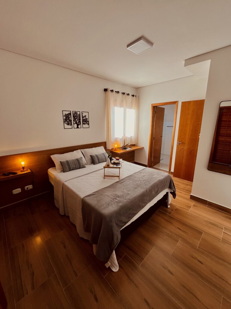 Cobertura Duplex, Ótima Localização, Vista para as Montanhas