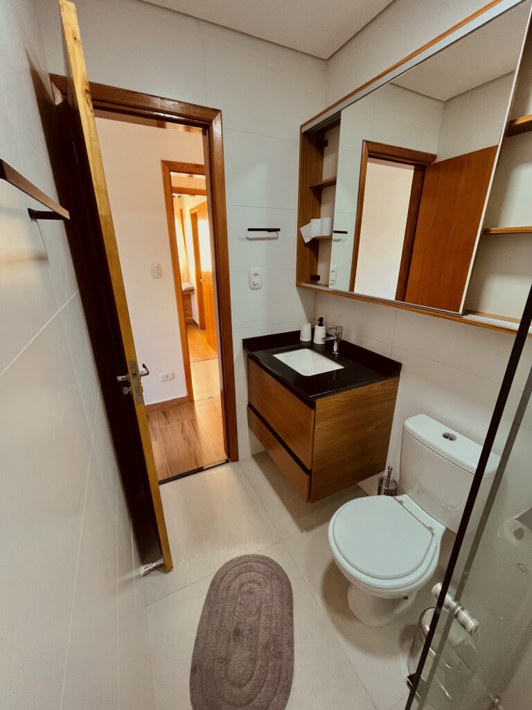 Cobertura Duplex, Ótima Localização, Vista para as Montanhas