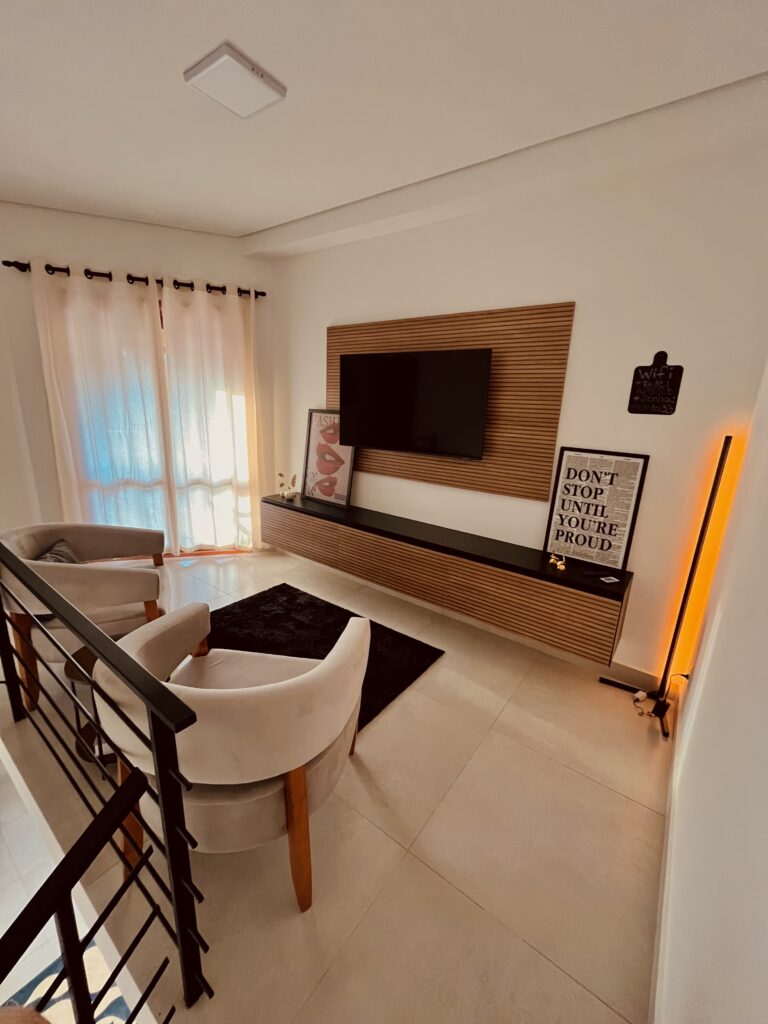 Cobertura Duplex, Ótima Localização, Vista para as Montanhas