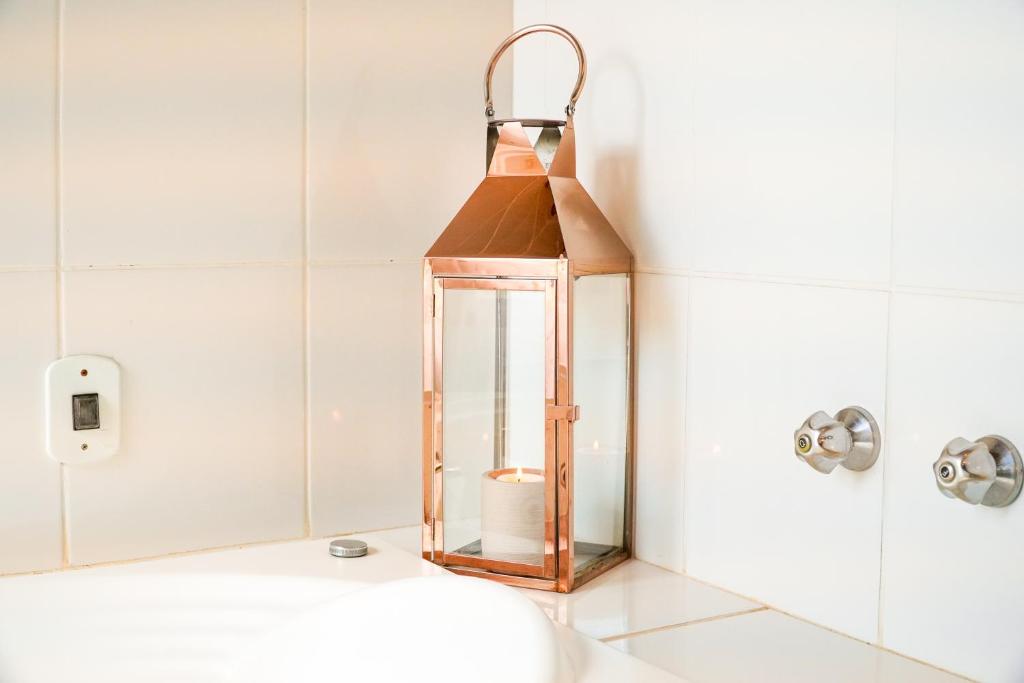 Chalé Pôr do Sol Super Luxo com Hidro, Próximo ao Centro