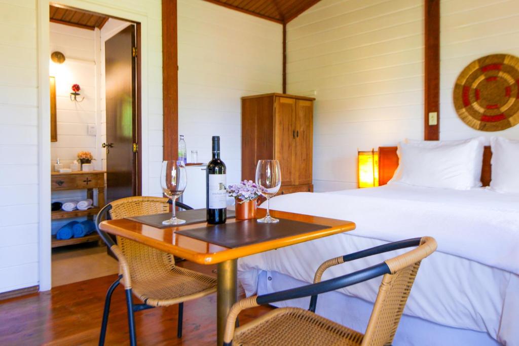 Chalé Pôr do Sol Super Luxo com Hidro, Próximo ao Centro