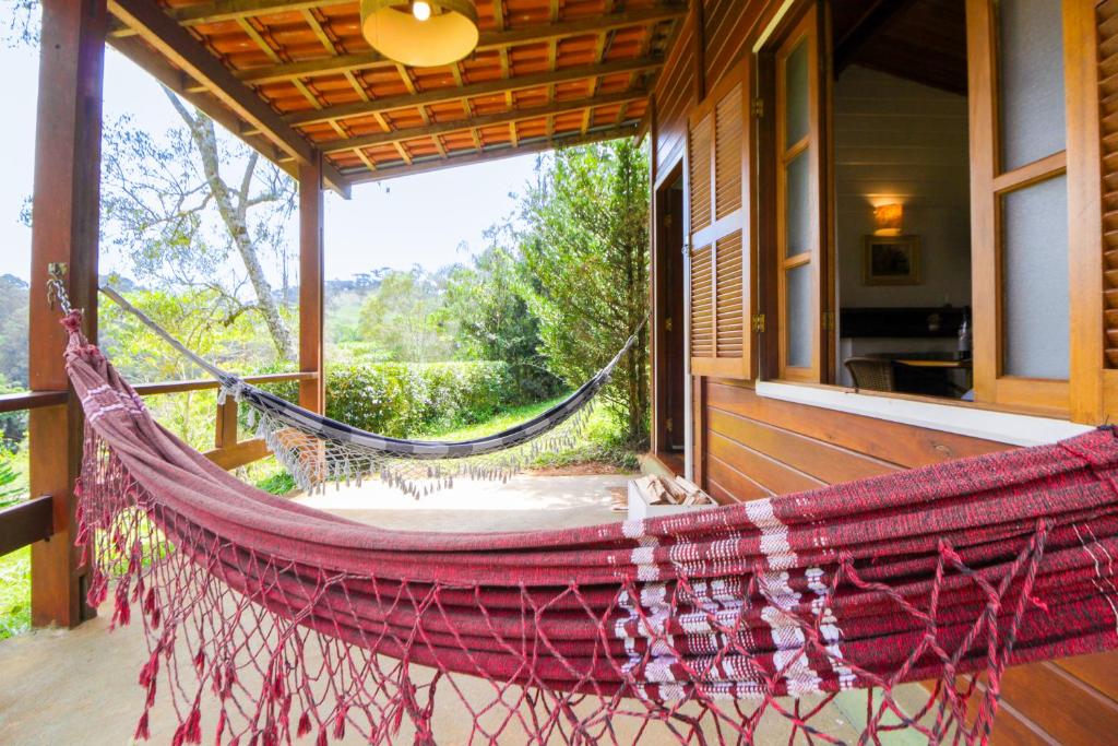 Chalé Pôr do Sol Super Luxo com Hidro, Próximo ao Centro