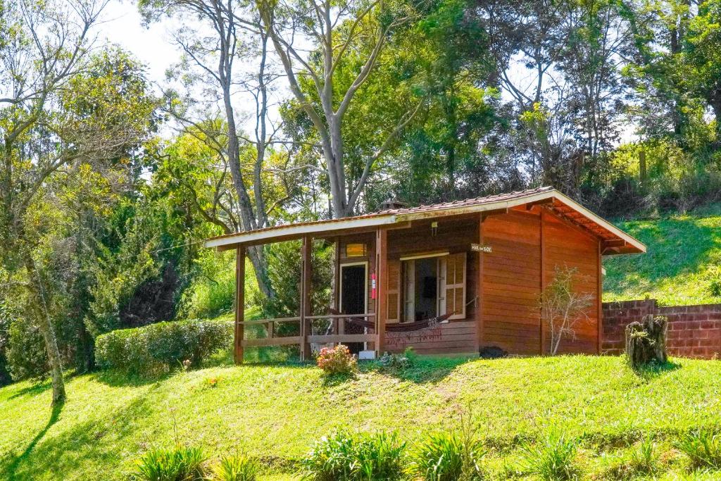 Chalé Pôr do Sol Super Luxo com Hidro, Próximo ao Centro