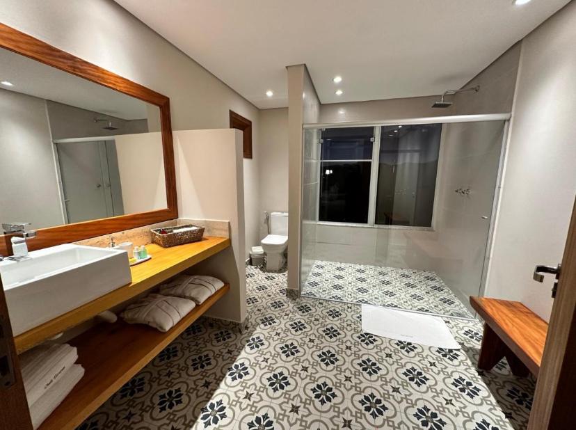 Chalé com Maravilhosa Vista para a Famosa Pedra do Baú