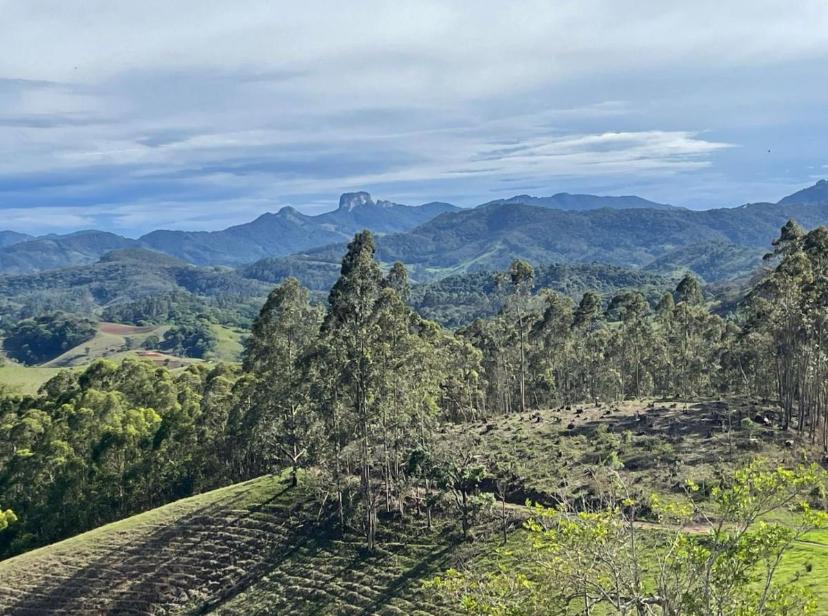 Chalé com Maravilhosa Vista para a Famosa Pedra do Baú
