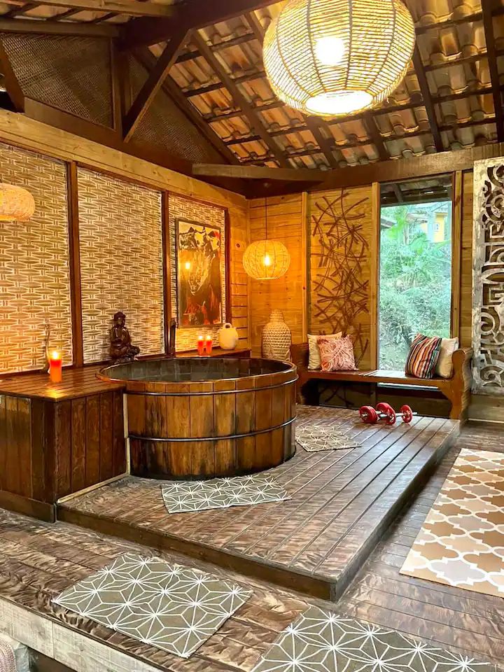 Cabana OM na beira do rio