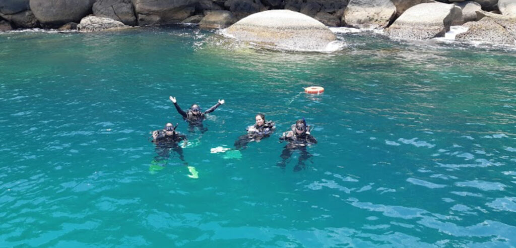 Discover Scuba Ubatuba, Descubra o Mergulho na Ilha da Vitoria