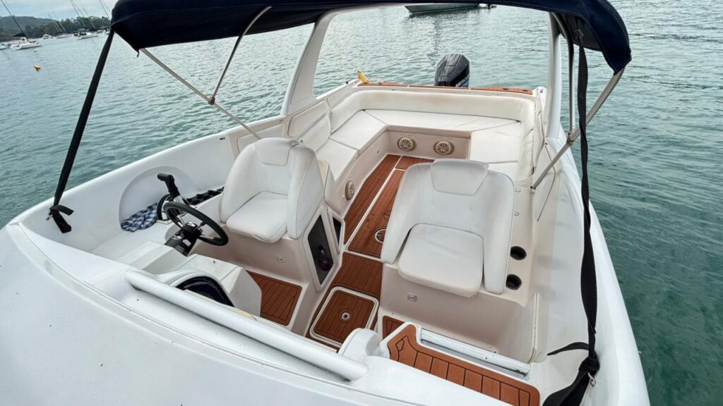 Lancha Runner 33 Pés, Roteiro Sul Ilha Anchieta e Região