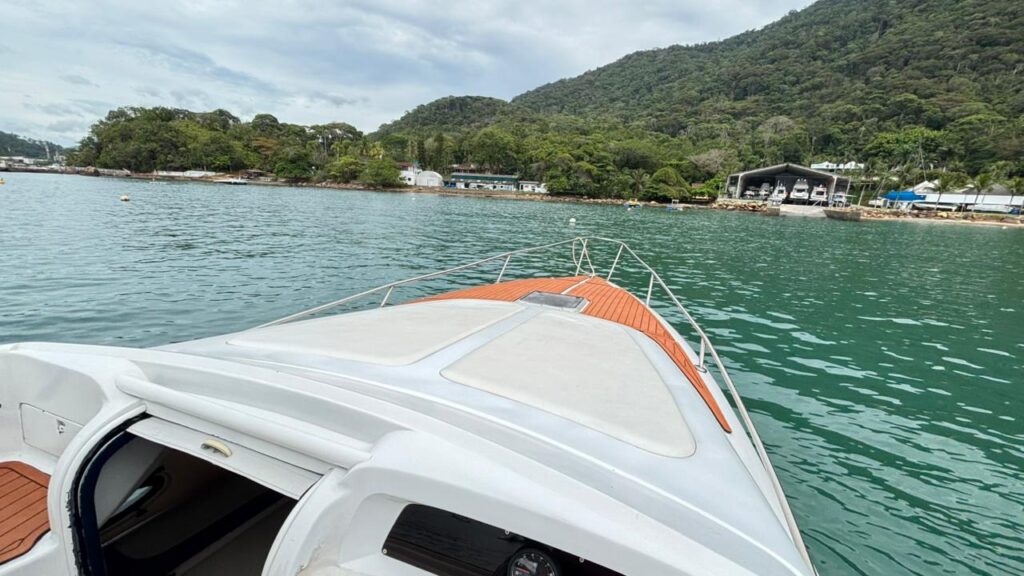 Lancha Runner 33 Pés, Roteiro Norte, Ilhas Paradisíacas