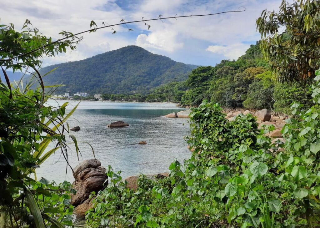 Trilha da Praia de Fora