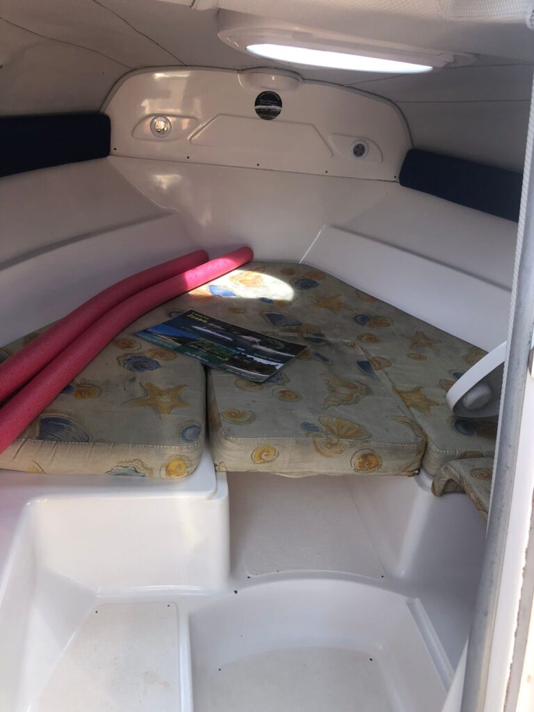 Lancha Focker 215, Roteiro 1