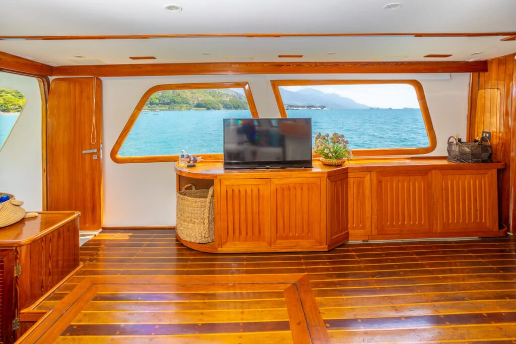 Trawler – Thaiti Nui I