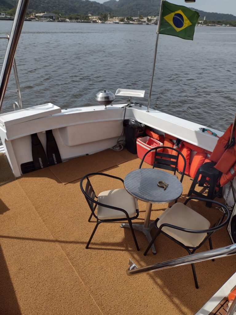 Mares 45 – Wreck Hunter