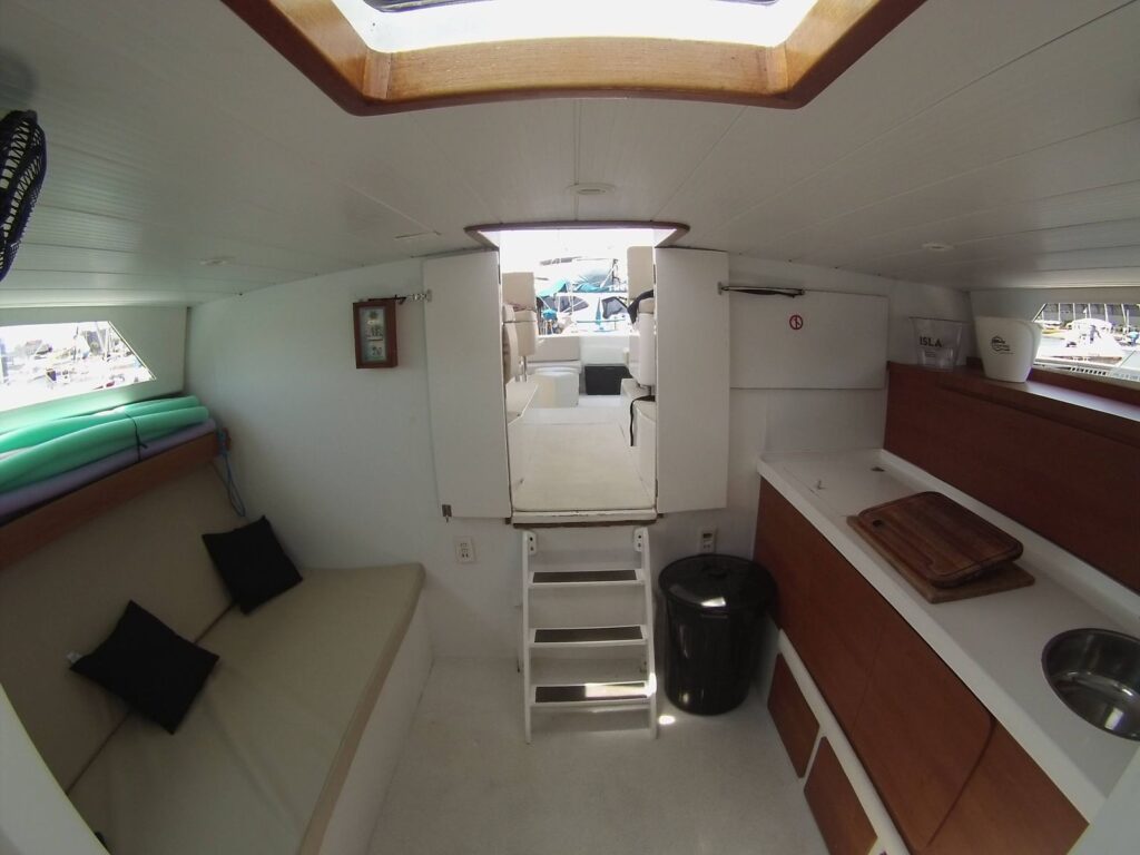 Carbrasmar 38 pés, Roteiro Paraíso Adão e Eva