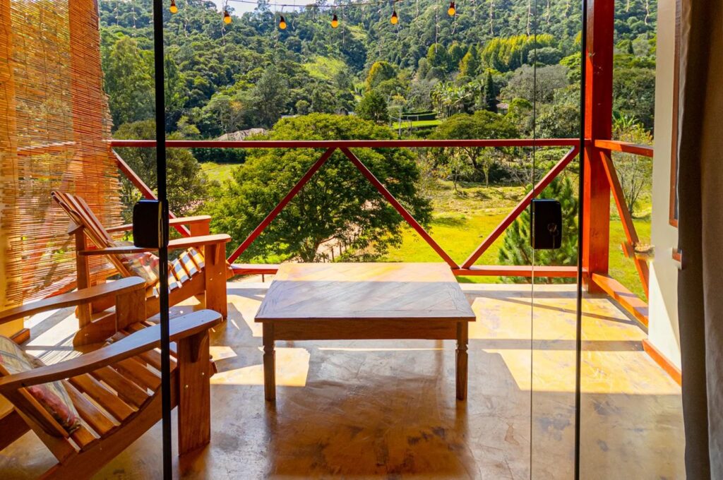 Chalé Orvalho, Próximo a Região Central