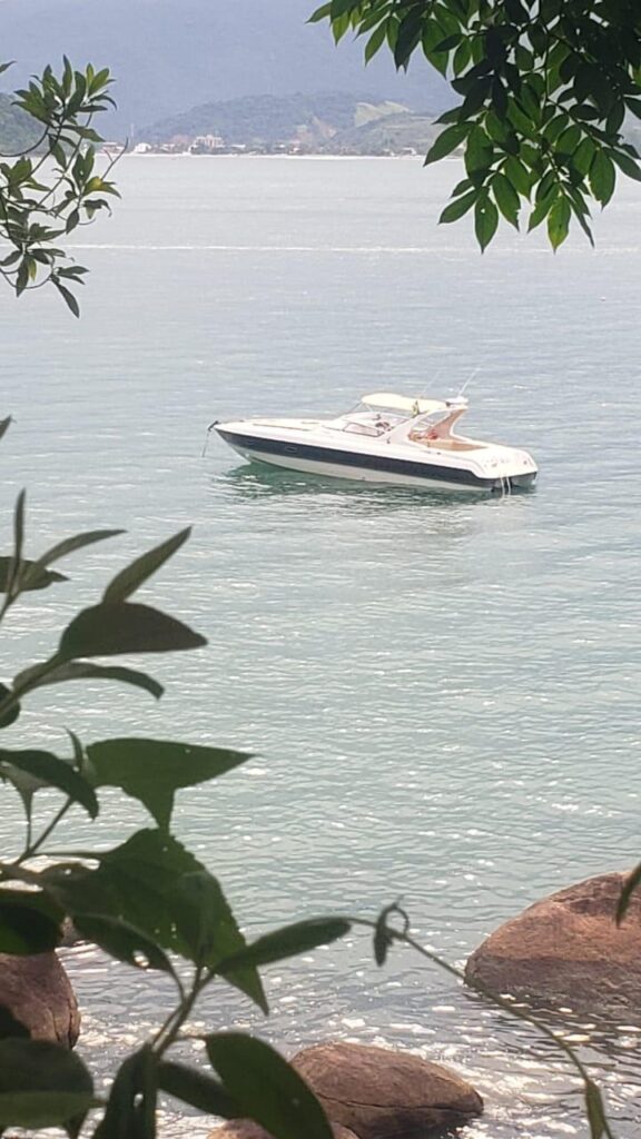 Lancha Angra 30, Roteiro Norte, Ilhas Paradisíacas