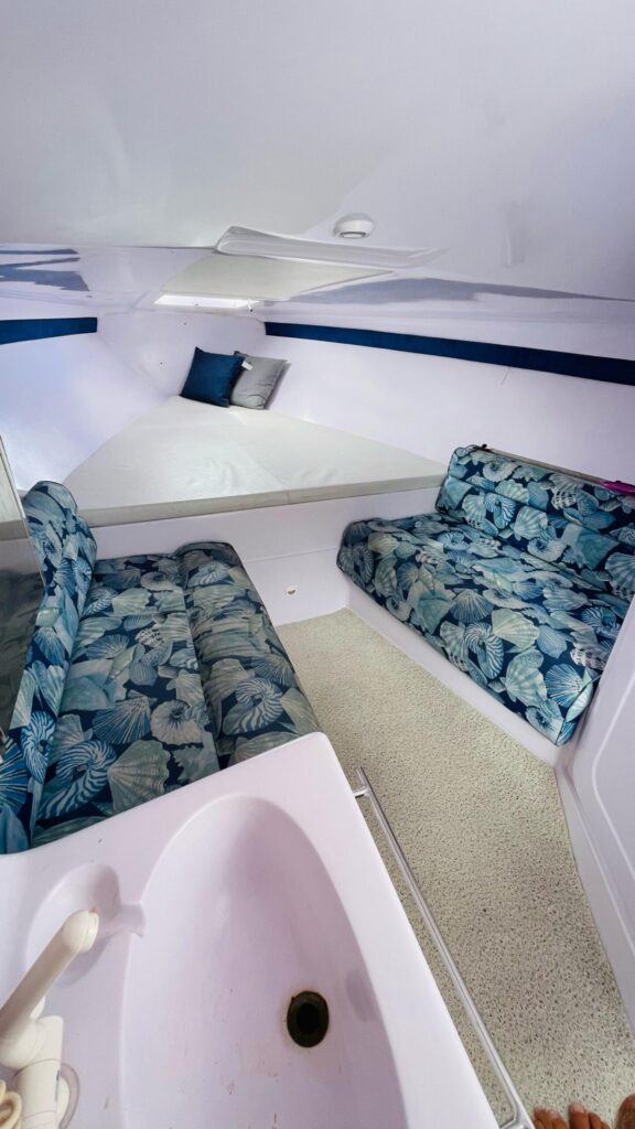 Lancha Real Hawk 32 pés, Roteiro Sul, Meio período