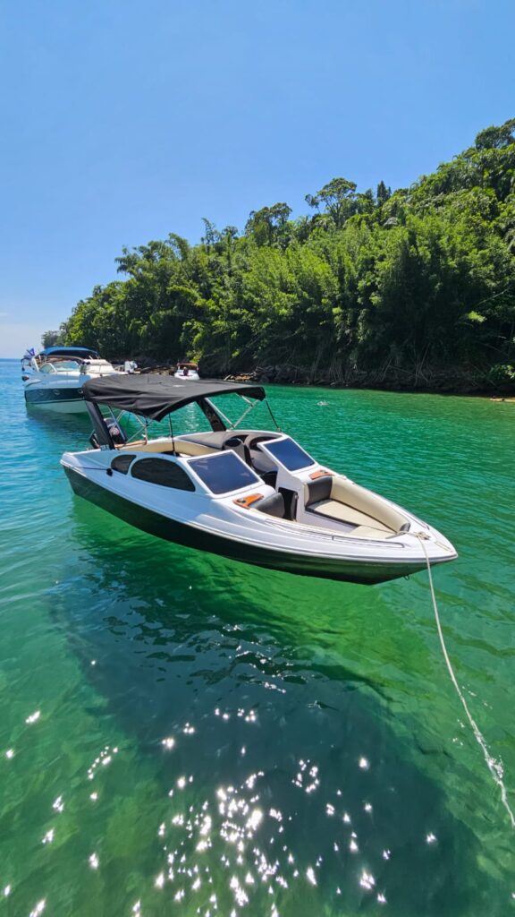 Lancha Coral 21 pés, Roteiro Sul, Ilha Anchieta e Região