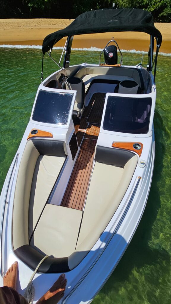 Lancha Coral 21 pés, Roteiro Norte, Ilhas Paradisíacas