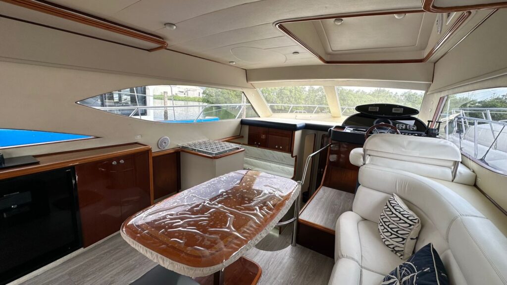 Iate Segue 480, Roteiro Ilha das Palmas e Região