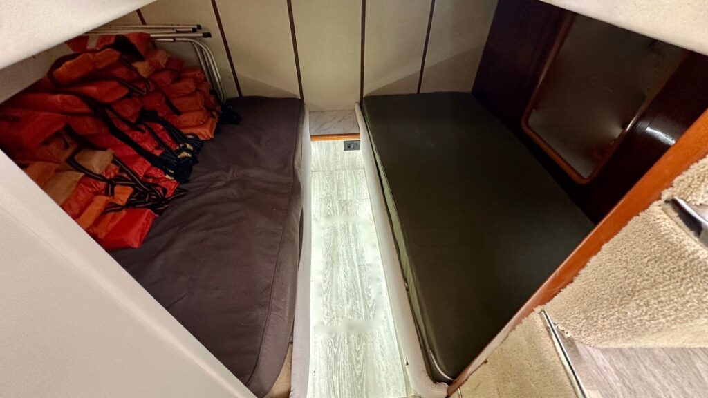 Iate Segue 480, Roteiro Ilha das Palmas e Região