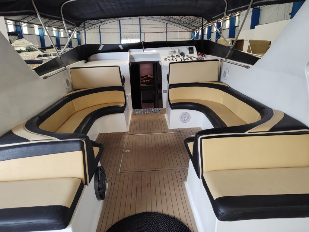 Lancha Caribean 41, Roteiro Norte até a Praia da Fome