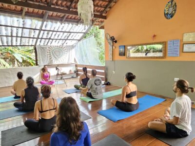 Yoga no Refúgio da Mata Atlântica, Pratica em Studio
