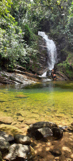 Cachoeiras Encantadas, Duas Paradas, Um Banho de Natureza