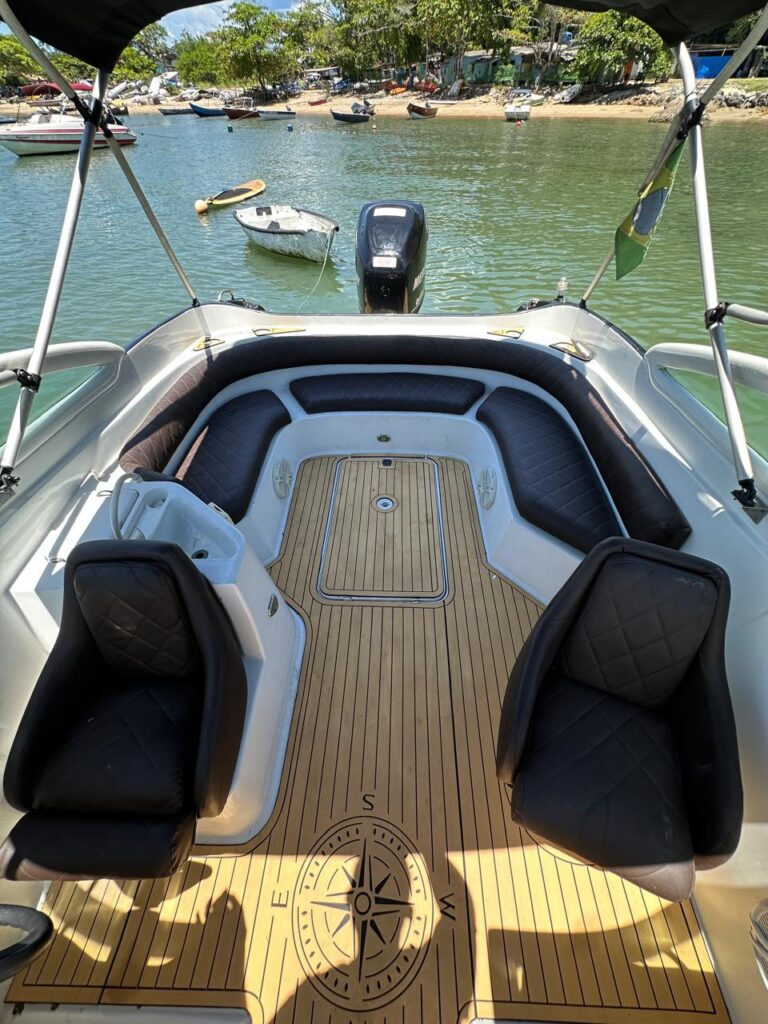 Lancha Focker 240, Roteiro Sul,Ilha Anchieta e Região