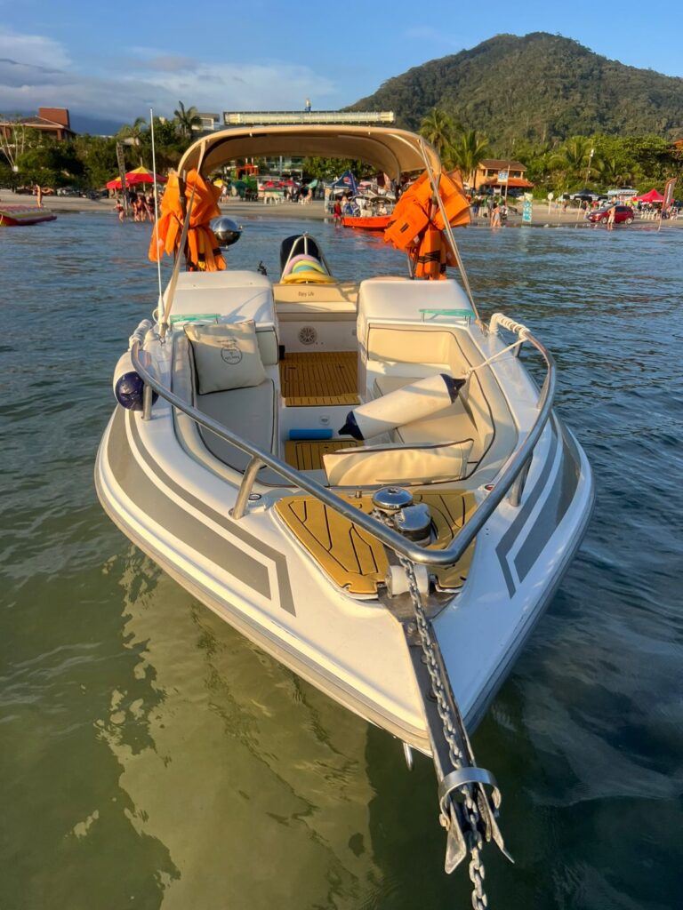 Lancha Real 24. Roteiro Sul, Ilha Anchieta e Região