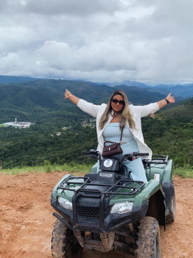 Passeio de Quadriciclo Duplo, Pico do Imbiri e Casa de Chocolate, 1 Hora e Meia