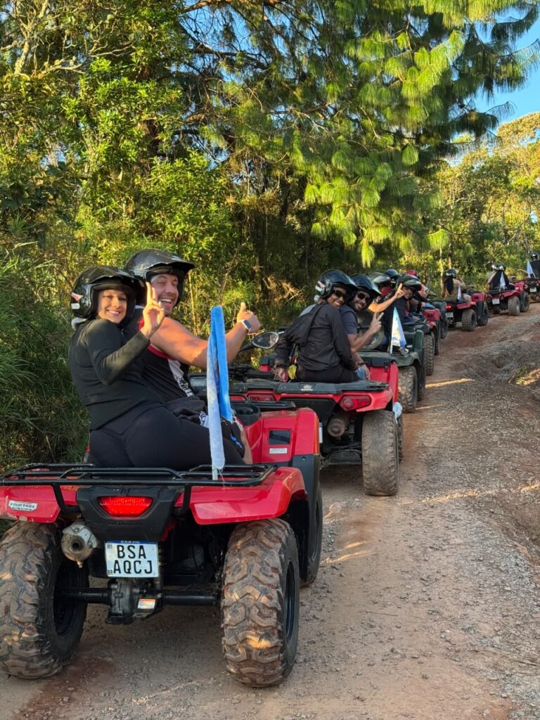 Passeio de Quadriciclo Duplo MAX, Cachoeira Véu da Noiva, 30 Minutos