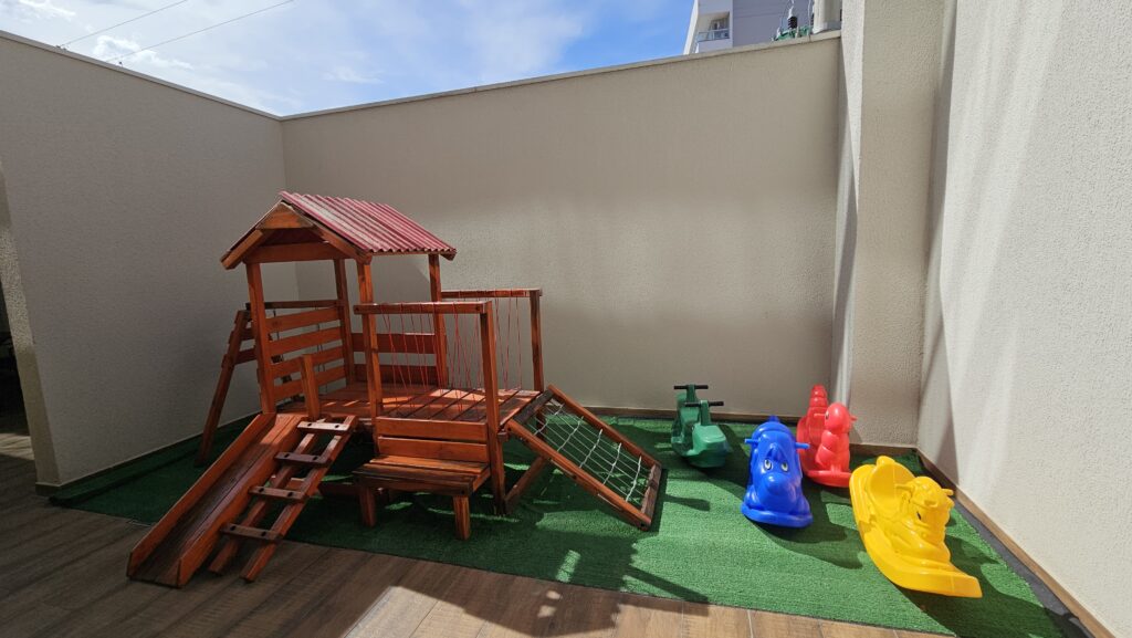 Apartamento Novo com Estrutura Completa em Ubatuba entre as Praias do Tenório, Praia Grande e Itaguá
